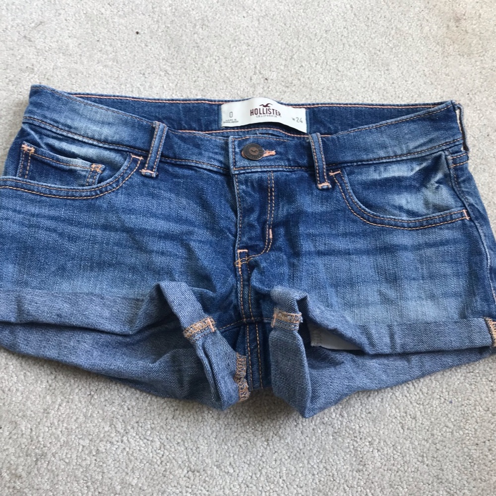 Hollister Low-rise shorts